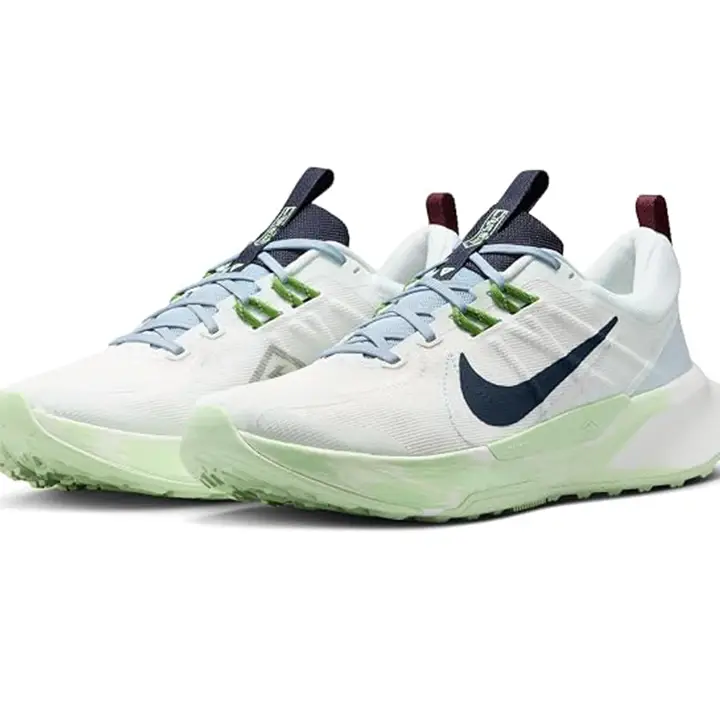 NIKE JUNIPER SIZE 38.5's photo #2