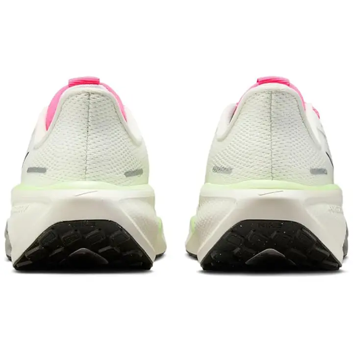 NIKE AIR ZOOM PEGASUS SIZE 40's photo #1