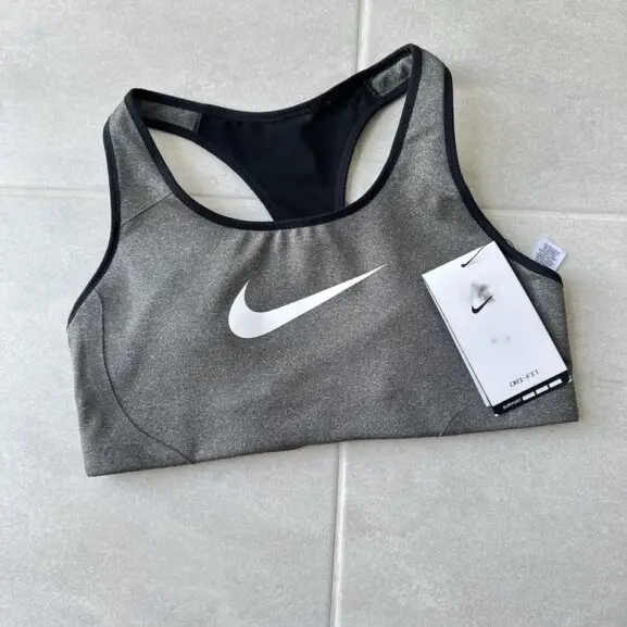TOP NIKE SIZE XL's photo #2