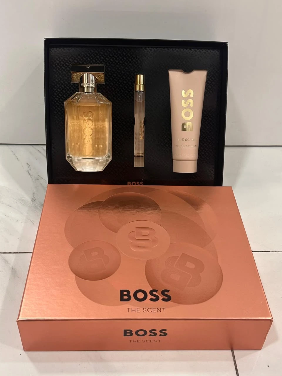 HUGO BOSS THE SCENT's foto | Javi Sports Shop |  BizneCubano