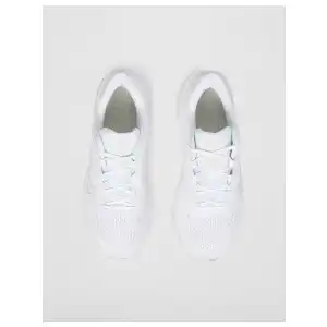 NIKE QUEST 6 SIZE 38 miniatura 6